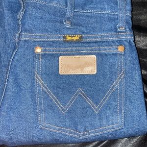 Wrangler cowboy cut jeans